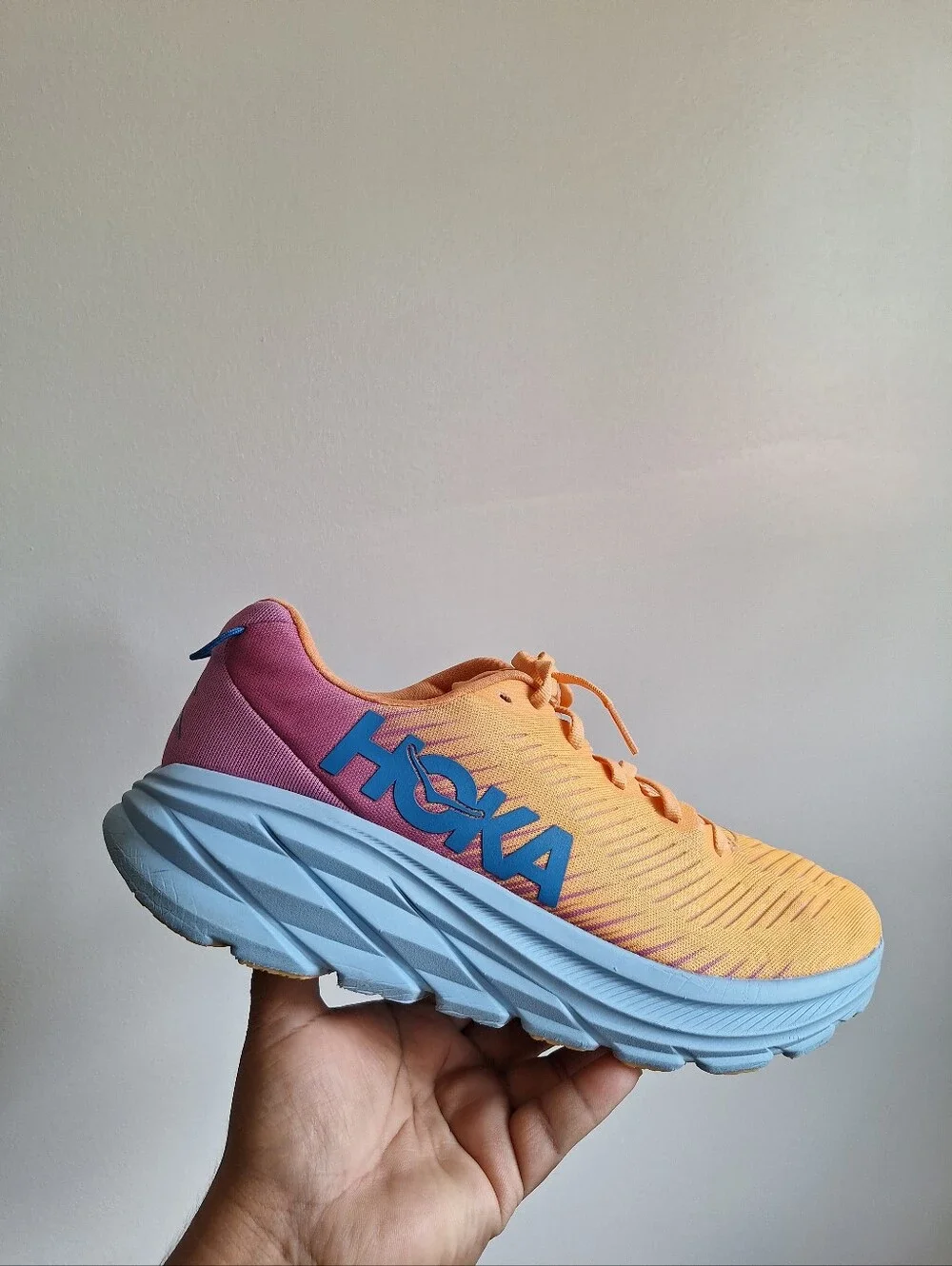 Hoka Ricon 3 Women's Mock Orange / Cyclamen  Size 10B